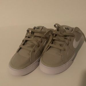 Nike sneaker sandals